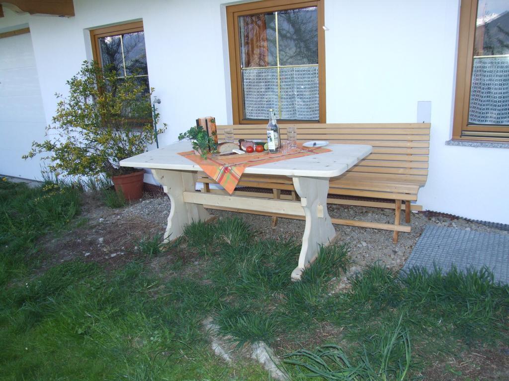 Ferienwohnung Lehenhof 齐勒河谷的里德 客房 照片
